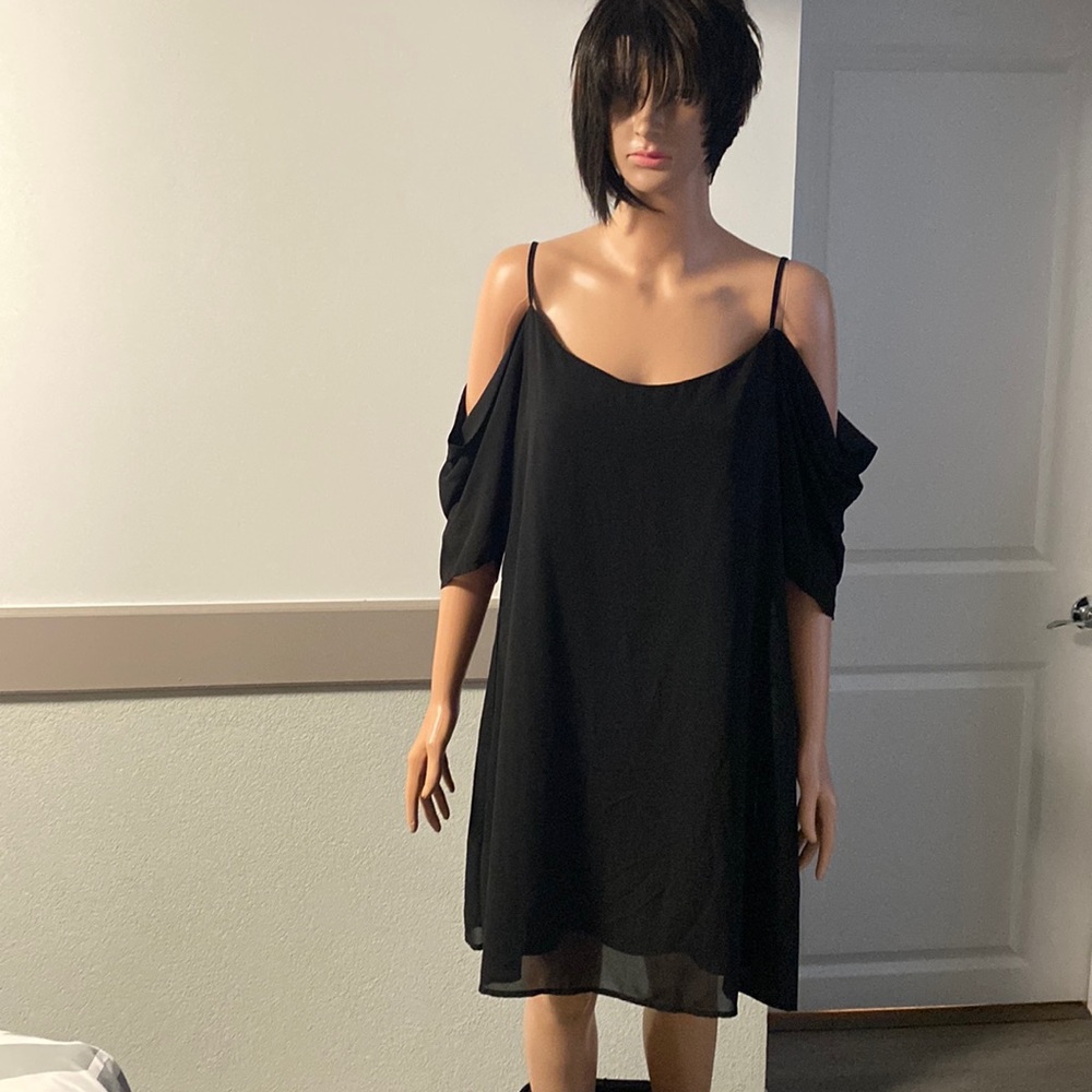 Tulle dress with lining